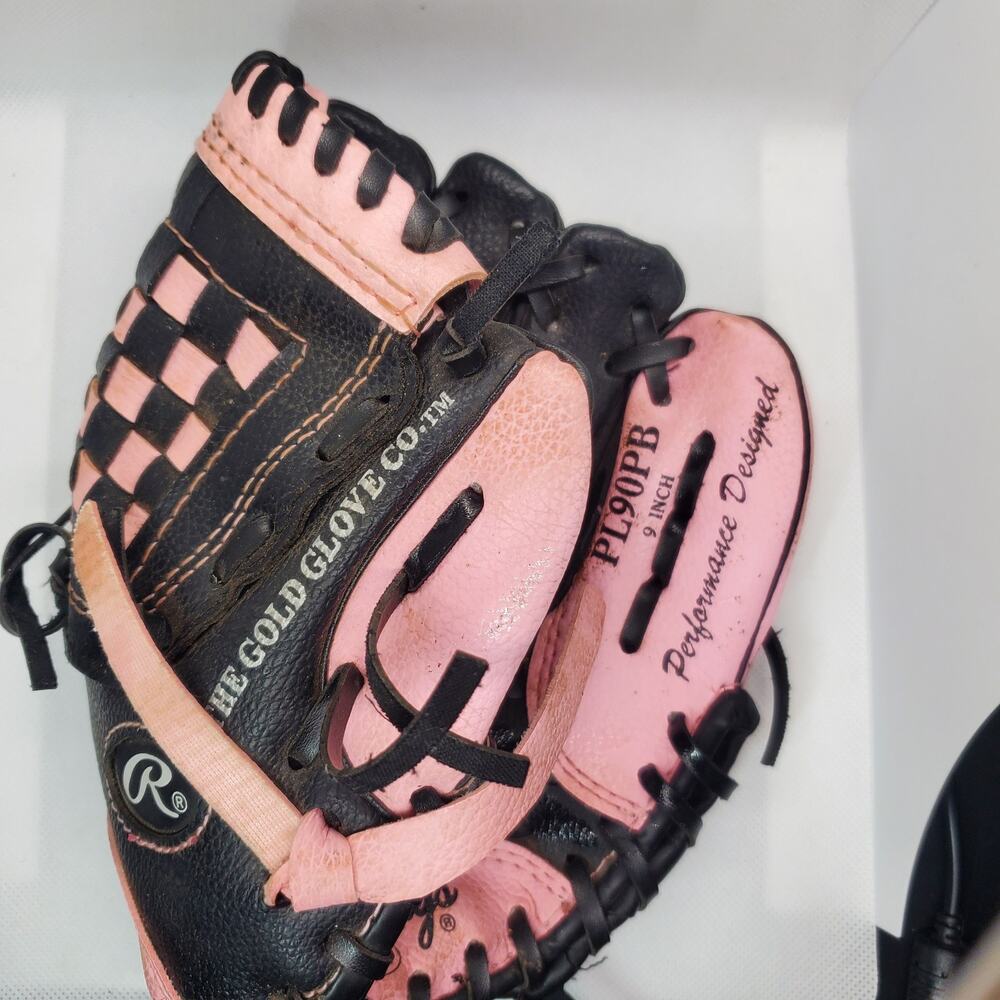 Rawlings Players Series 9 Inch Youth Baseball Glove PL90PB Black Pink Mitt RHT